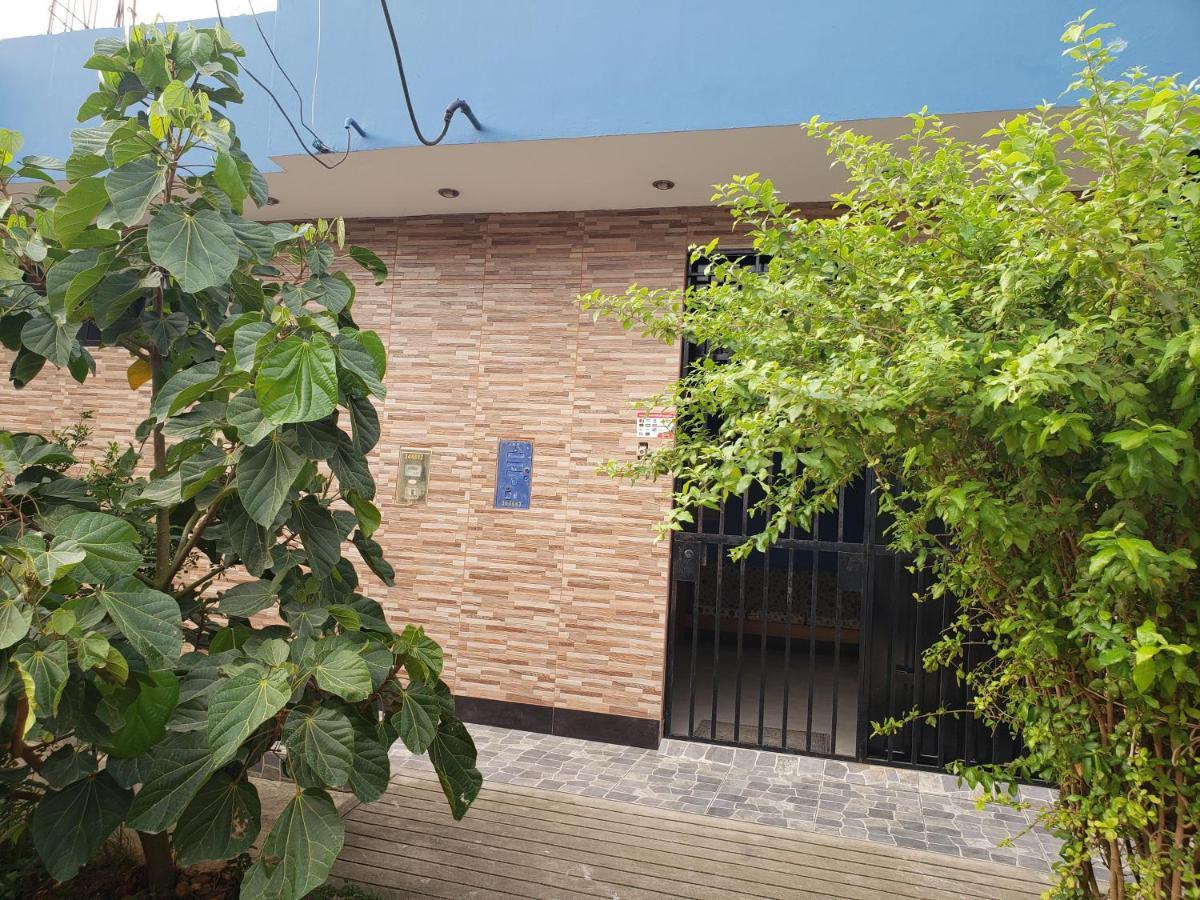 Hospedaje Mas Tarapoto Buitenkant foto