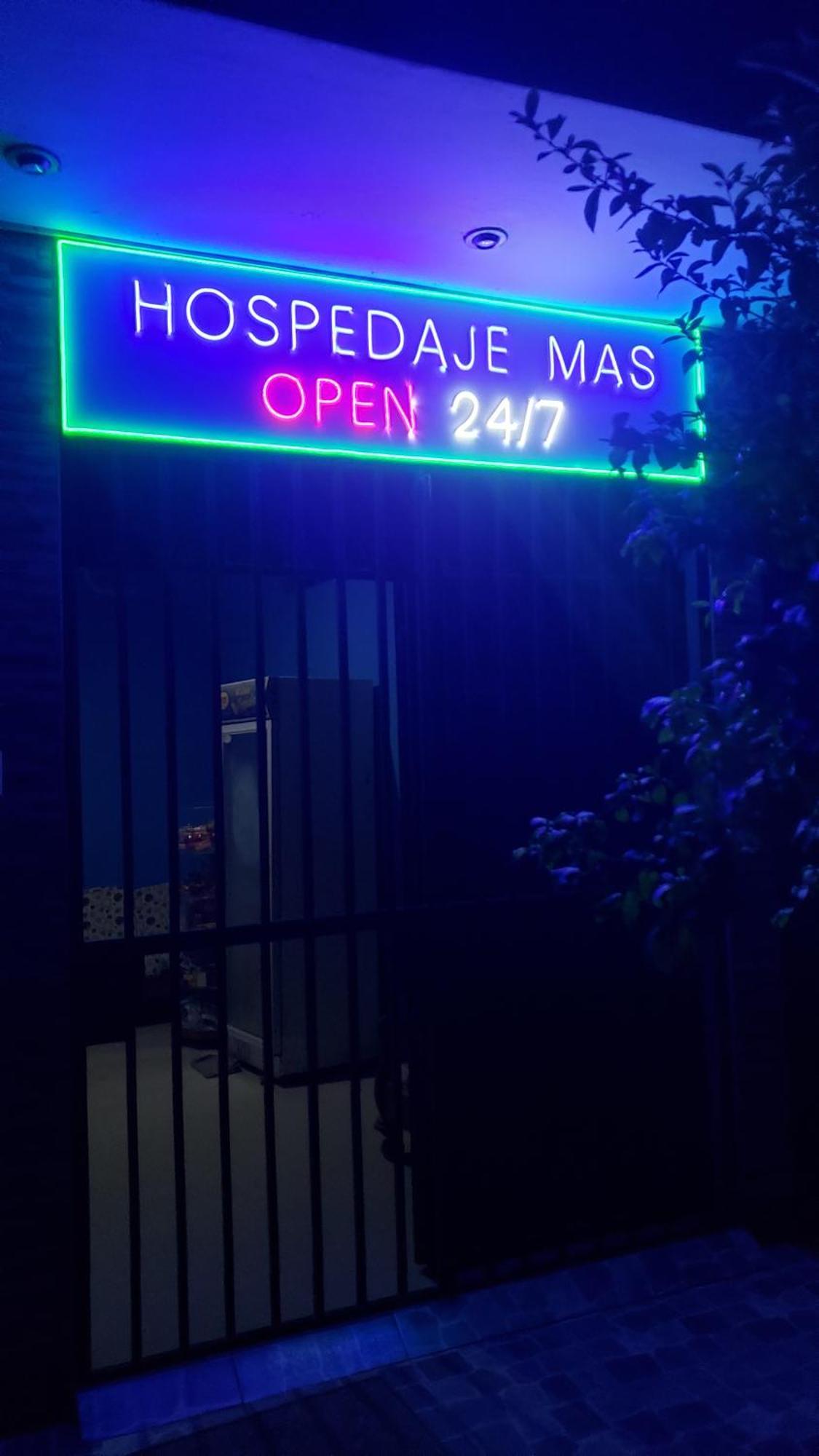 Hospedaje Mas Tarapoto Buitenkant foto