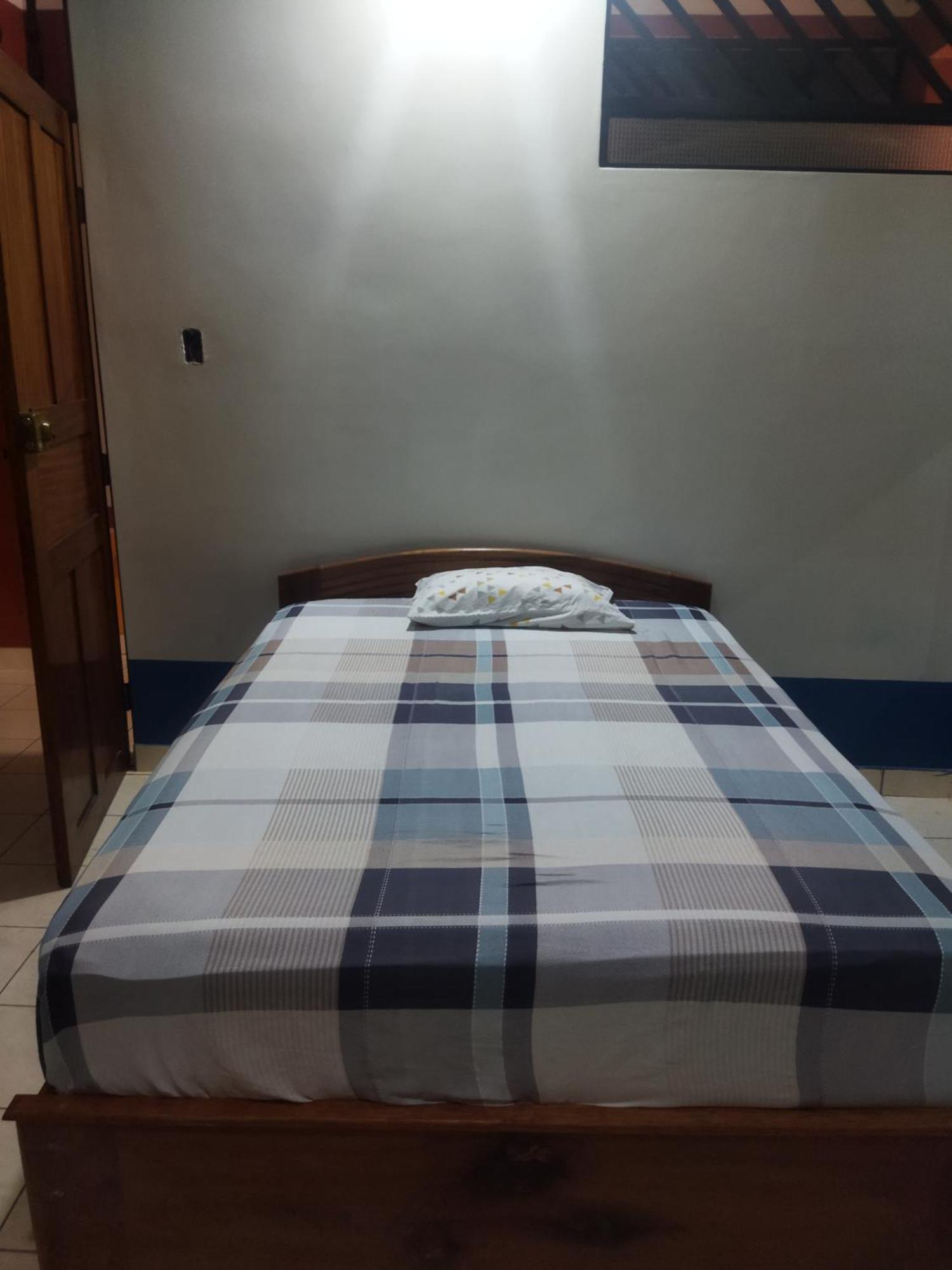 Hospedaje Mas Tarapoto Buitenkant foto