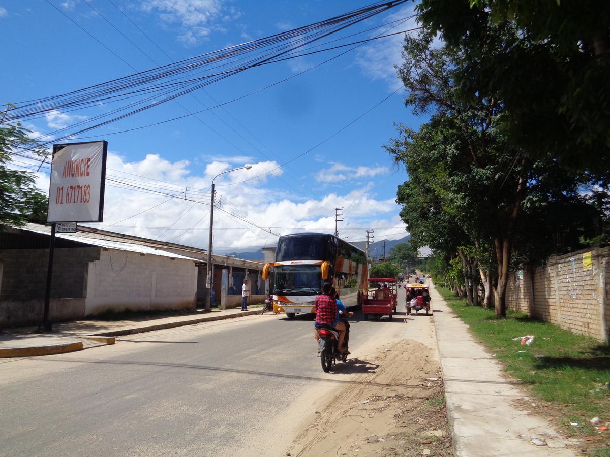 Hospedaje Mas Tarapoto Buitenkant foto